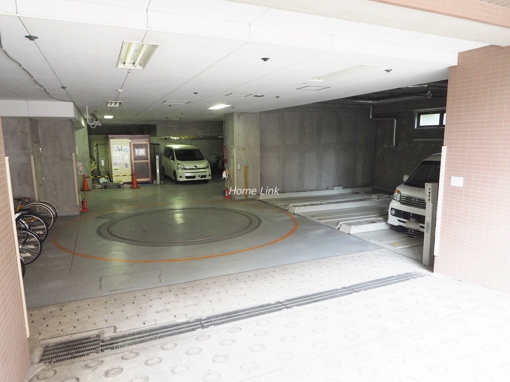 ルピナス大山グランドタワーｉステージ　駐車場